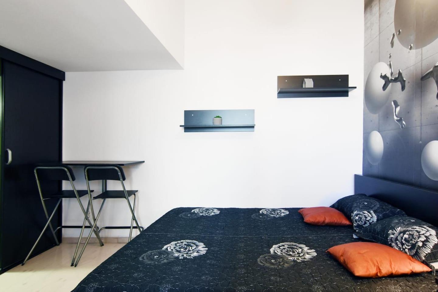 Bucharest Studio Bagian luar foto